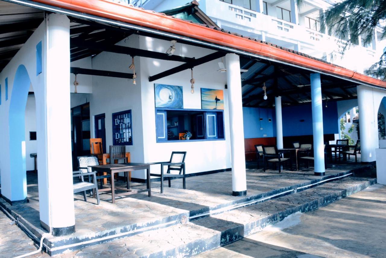 Tsunami Beach Hotel 阿鲁甘湾 外观 照片