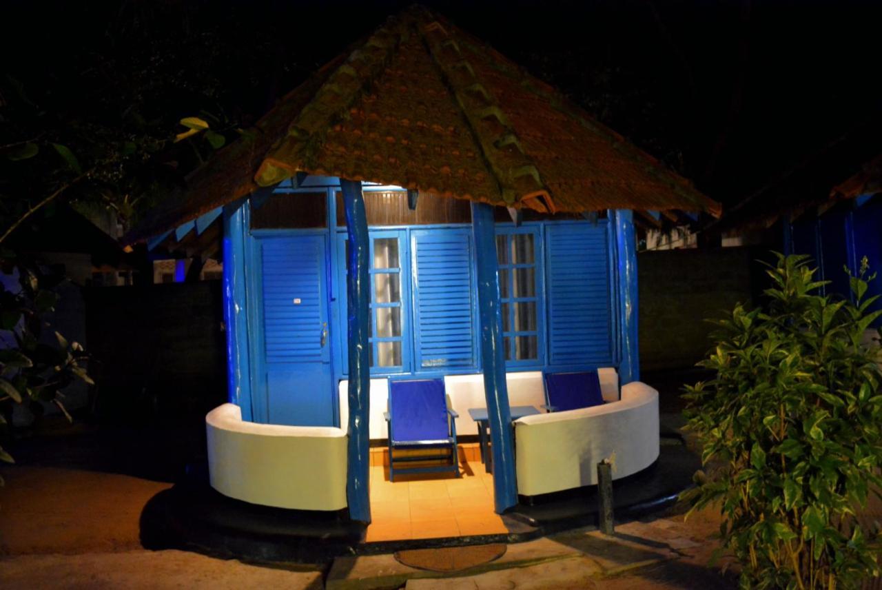Tsunami Beach Hotel 阿鲁甘湾 外观 照片