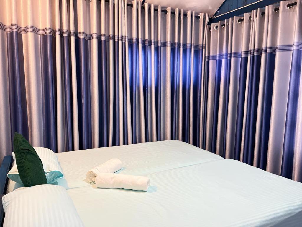 Tsunami Beach Hotel 阿鲁甘湾 外观 照片